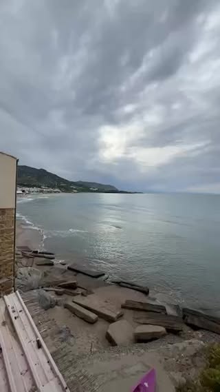 Cefalù, Sicilia в октябре — фото погоды (2025-10-18)