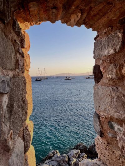 Bodrum Kalesi в сентябре — фото погоды (2025-09-30)