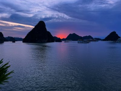 Halong Bay Cruises, Vietnam в июле — фото погоды (2026-07-01)
