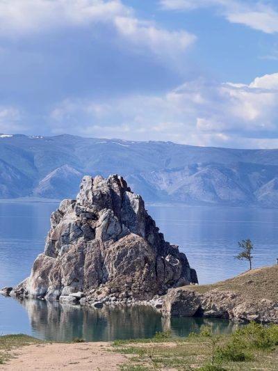 Мыс Бурхан, скала Шаманка в июне — фото погоды (2026-06-08)