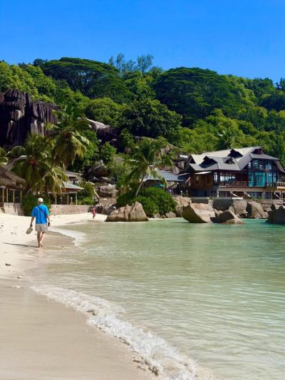 Anse Takamaka, Seychelles в апреле — фото погоды (2026-04-18)