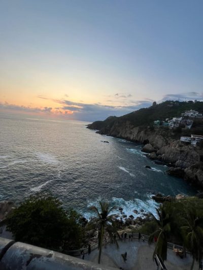 Acapulco Beach - Mexico в июне — фото погоды (2026-06-01)