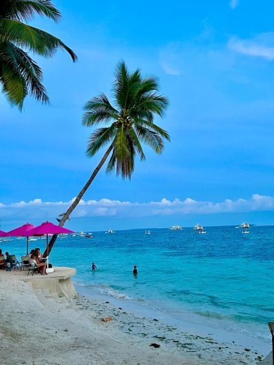 Alona Beach, Panglao Island в марте — фото погоды (2026-03-04)