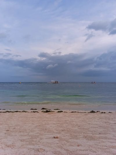 Alona Beach, Panglao Island в марте — фото погоды (2026-03-31)