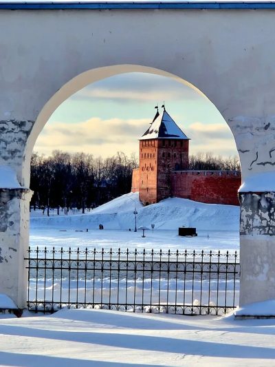 Ярославово Дворище в феврале — фото погоды (2026-02-18)