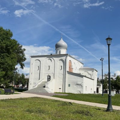 Ярославово Дворище в июне — фото погоды (2026-06-21)