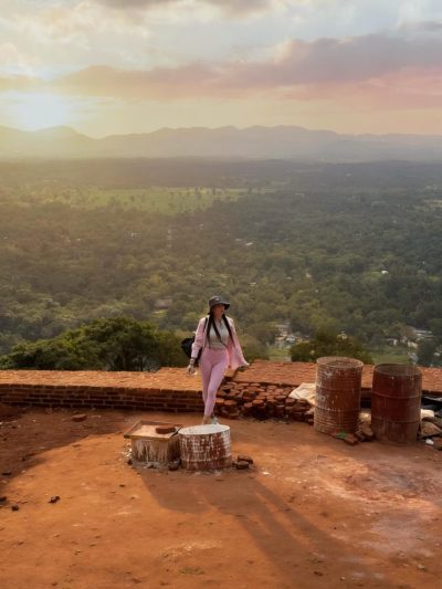 Sigiriya Rock в феврале — фото погоды (2026-02-11)