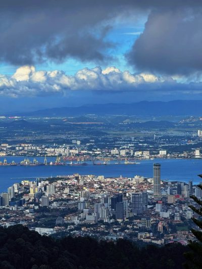 Bukit Bendera (Penang Hill) Penang в июле — фото погоды (2026-07-06)