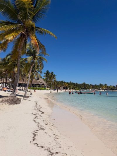 Playa Akumal в феврале — фото погоды (2026-02-14)