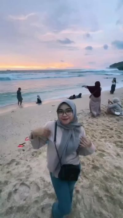 Pantai Drini, Gunung Kidul, Jogjakarta в феврале — фото погоды (2026-02-16)