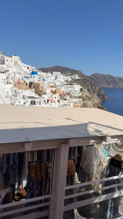 Santorini, Greece - Town Of Oia в октябре — фото погоды (2025-10-27)