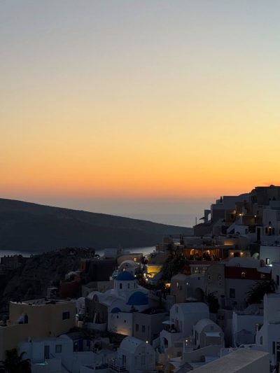 Santorini, Greece - Town Of Oia в ноябре — фото погоды (2025-11-06)