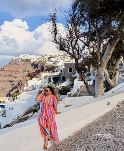Santorini, Greece - Town Of Oia в январе — фото погоды (2026-01-30)