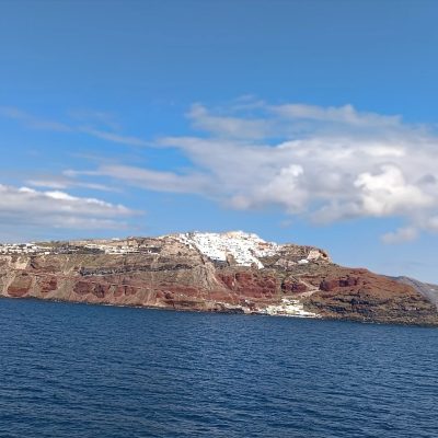 Santorini, Greece - Town Of Oia в апреле — фото погоды (2026-04-04)