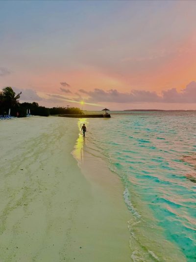 The Maldives в октябре — фото погоды (2025-10-21)