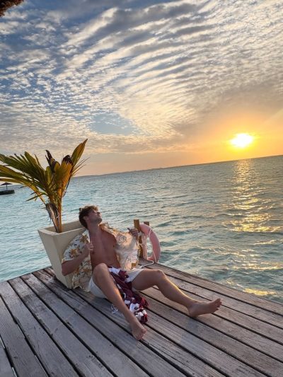 The Maldives в октябре — фото погоды (2025-10-24)