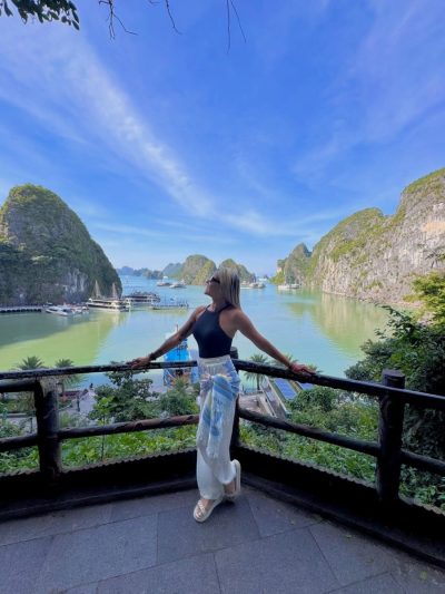 Hang Sửng Sốt - Vịnh Hạ Long в июле — фото погоды (2026-07-16)