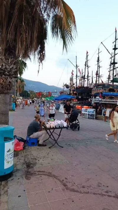 Alanya İskele в июле — фото погоды (2026-07-11)