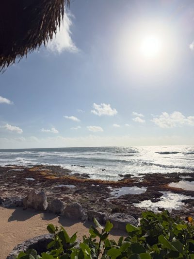 Akumal, Tulum, Mexico в мае — фото погоды (2026-05-15)