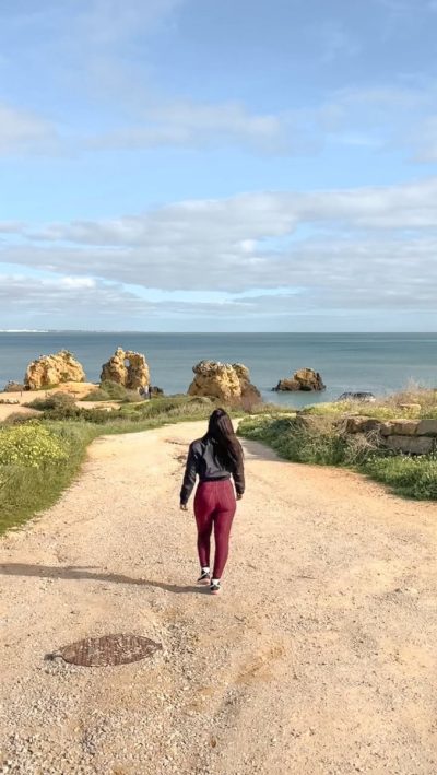 Praia dos Arrifes в феврале — фото погоды (2026-02-15)