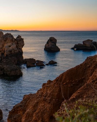 Praia dos Arrifes в апреле — фото погоды (2026-04-17)