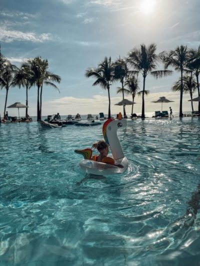 Paradis Beachcomber Golf Resort & Spa — фото погоды в июне (2026-06-11)