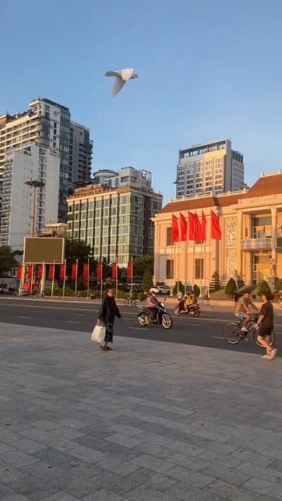 Nha Trang Beach в октябре — фото погоды (2025-10-23)