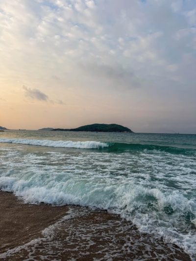 Yalong Bay Beach в июне — фото погоды (2026-06-30)