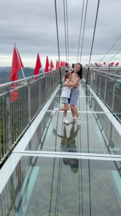 Yalong Bay Beach в июле — фото погоды (2026-07-07)