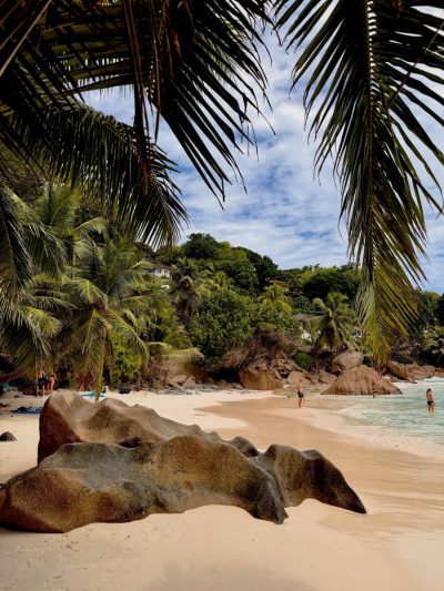 Anse Patates, La Digue, Seychelles в мае — фото погоды (2026-05-23)