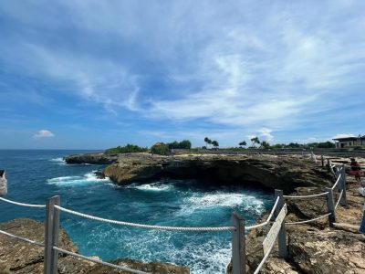Devil's Tears Bay, Nusa Lembongan в апреле — фото погоды (2026-04-23)