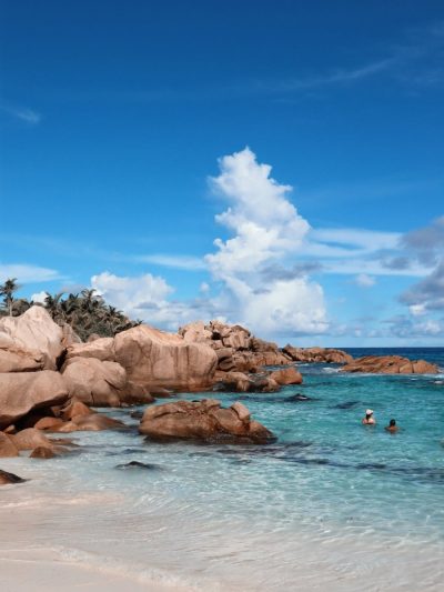 Seychelles - La Digue в апреле — фото погоды (2026-04-23)