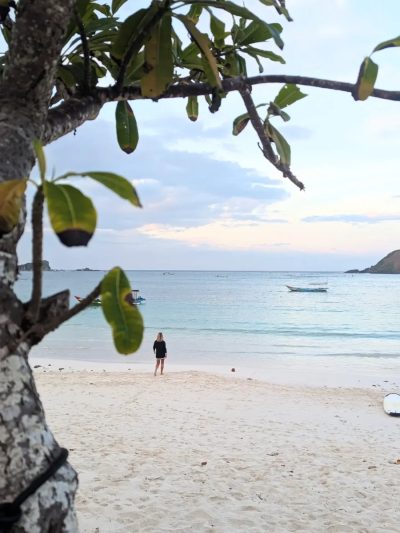 Tanjung Aan Beach Lombok в июне — фото погоды (2026-06-25)