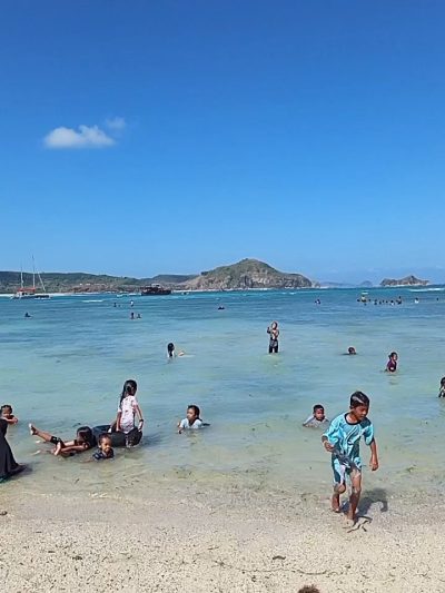 Tanjung Aan Beach Lombok в июне — фото погоды (2026-06-28)