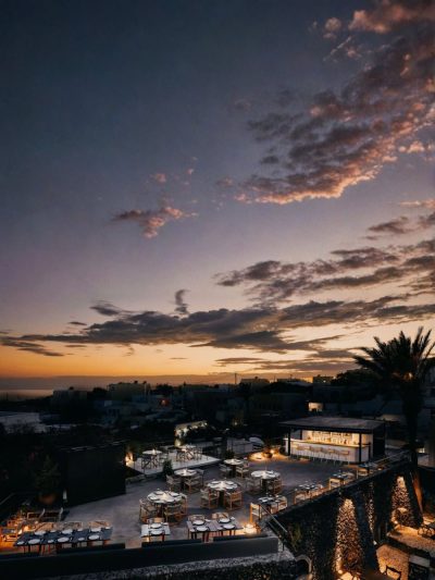 Vedema, a Luxury Collection Resort, Santorini — фото погоды в мае (2026-05-18)