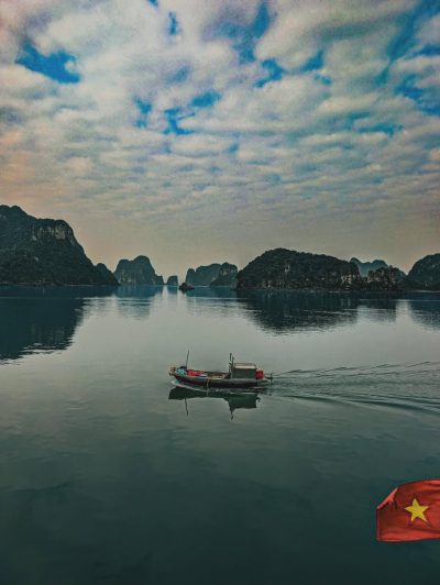 Ha Long Bay / Lan Ha Bay, Vietnam в апреле — фото погоды (2026-04-07)