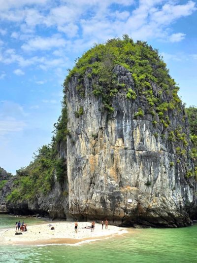 Ha Long Bay / Lan Ha Bay, Vietnam в апреле — фото погоды (2026-04-28)