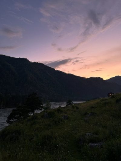 Chemal, Altai Republic, Russia в сентябре — фото погоды (2025-09-19)