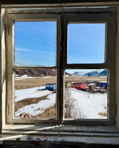 Заброшенная школа в мае — фото погоды (2025-05-12)
