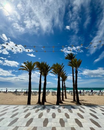 Playa De Levante, Benidorm, España — фото погоды в марте (2024-03-27)