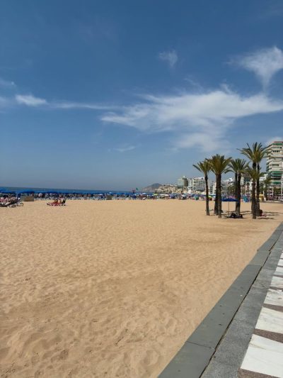 Playa De Levante, Benidorm, España — фото погоды в июне (2026-06-02)