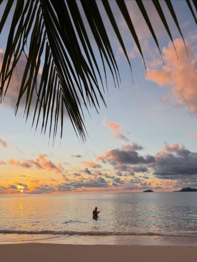 Anse Soleil Beachcomber Hotel — фото погоды в мае (2026-05-07)