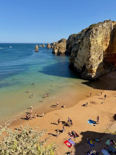 Praia D.Ana, Lagos, Algarve в июле — фото погоды (2026-07-04)