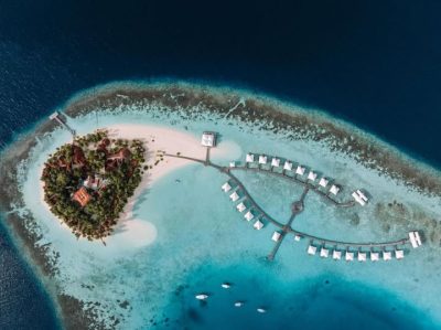 Diamonds Athuruga Beach and Water Villas в октябре — фото погоды (2025-10-28)