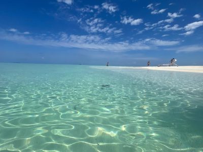 Diamonds Athuruga Beach and Water Villas в марте — фото погоды (2026-03-17)