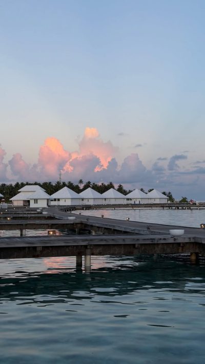 Diamonds Athuruga Beach and Water Villas в апреле — фото погоды (2026-04-27)