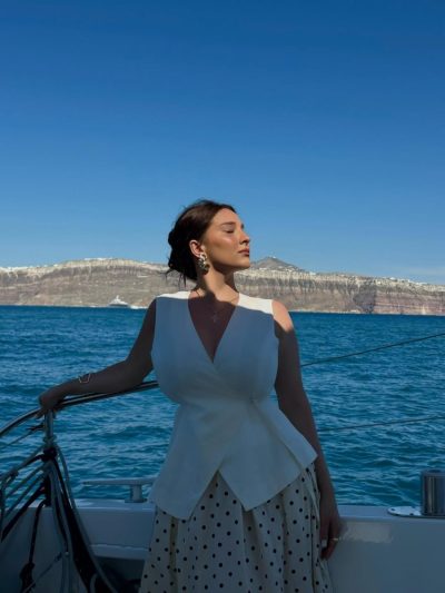 The Volcano of Santorini в июне — фото погоды (2026-06-09)