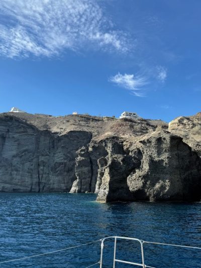 Santorini Island в феврале — фото погоды (2026-02-02)