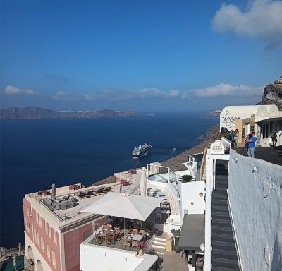 Thira, Santorini, Greece в октябре — фото погоды (2024-10-13)