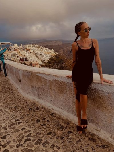 Thira, Santorini, Greece в июне — фото погоды (2026-06-04)